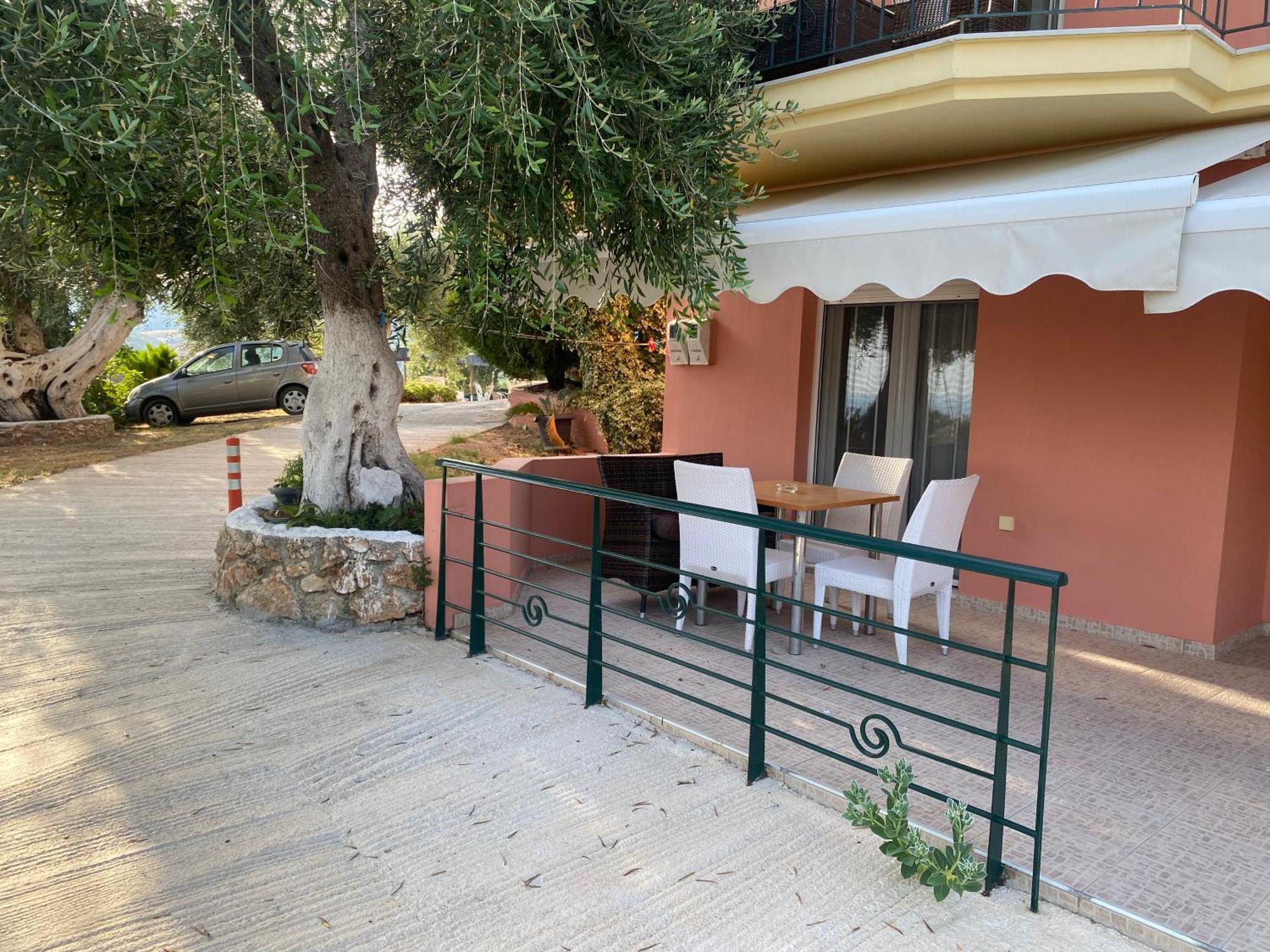 Villa Sarai Parga Exterior photo