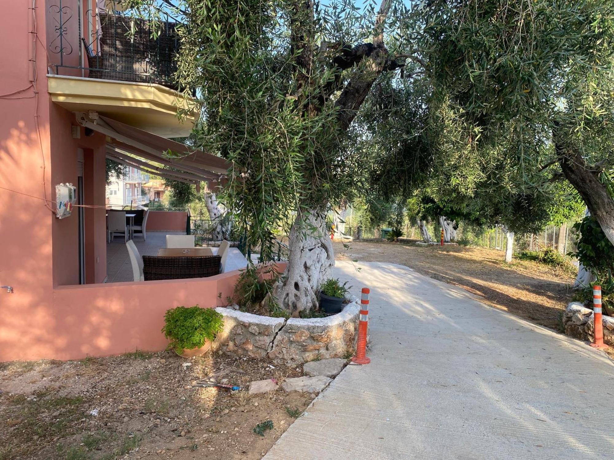 Villa Sarai Parga Exterior photo